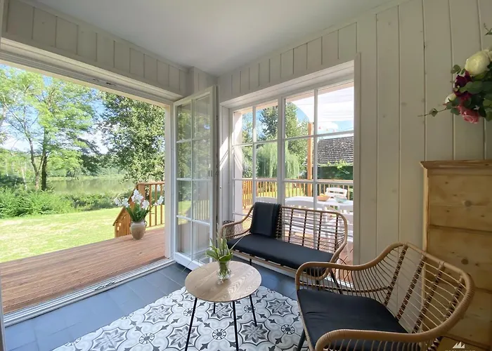 Nasz - Dom Dla 15 Osób, Sauna, Widok Na Staw, Wielka Działka Casa de Férias